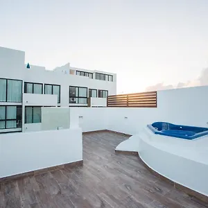 best-and-beautiful-penthouses-and-apartments-2-and-1.tulum-hotels.net/